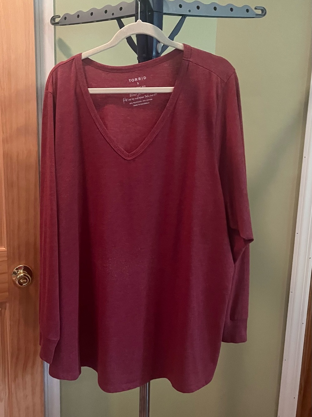 Torrid Red Women's V-Neck Long Sleeve Top (size 5)